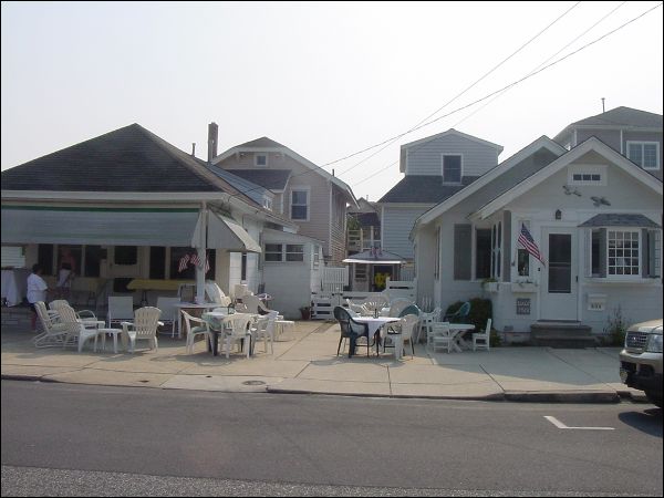 001.JPG, 43773 bytes, 8/26/2007