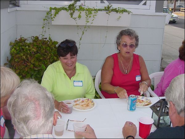 015.JPG, 53264 bytes, 8/26/2007