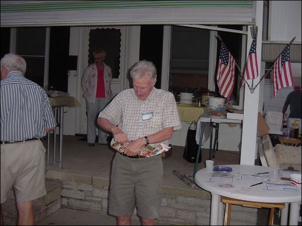 082.JPG, 51938 bytes, 8/26/2007