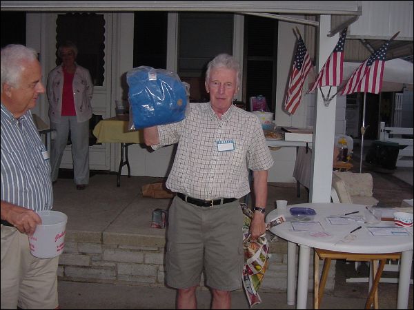 083.JPG, 53244 bytes, 8/26/2007