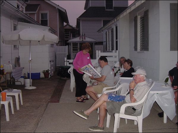 090.JPG, 49800 bytes, 8/26/2007