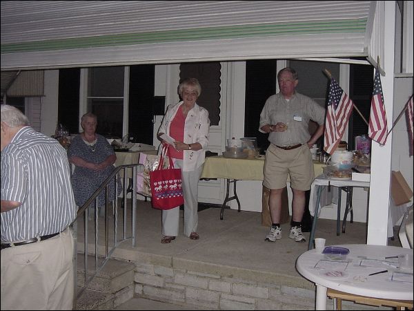 091.JPG, 56997 bytes, 8/26/2007