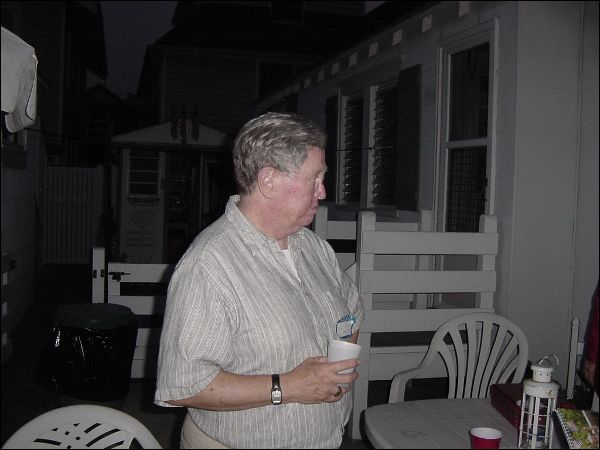 110.JPG, 41409 bytes, 8/26/2007